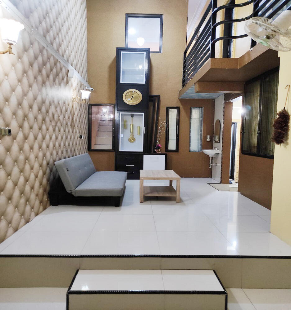 Kost Dekat Universitas Wijaya Kusuma, The Central Mall Surabaya