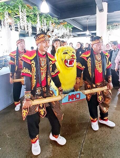 Sisingaan Pancoran Mas Depok