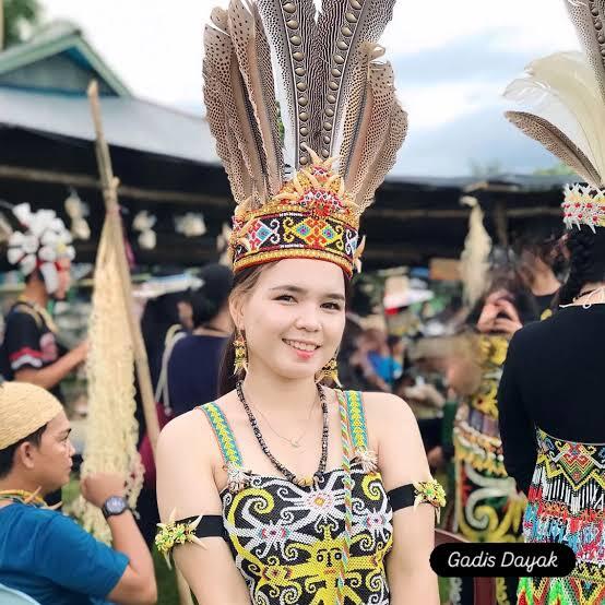 Apa Bener Cewek Kalimantan, Cantiknya Kebangetan?