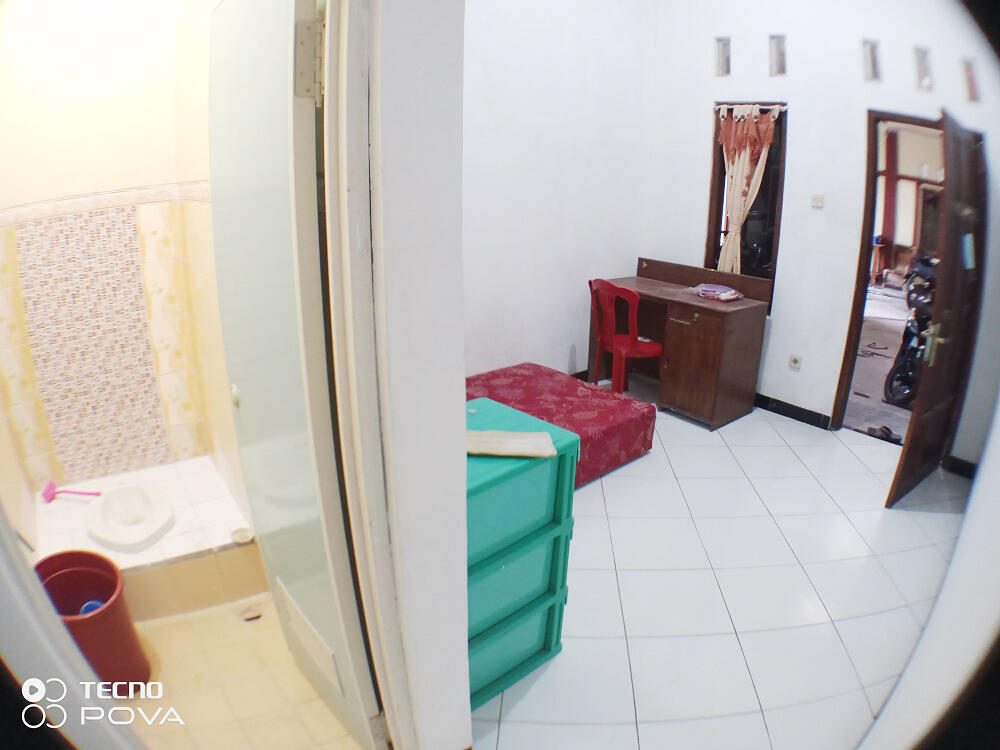 Kost Putra Dekat UII Yogyakarta, RS Gramedika 10 Yogyakarta, Sleman City Hall