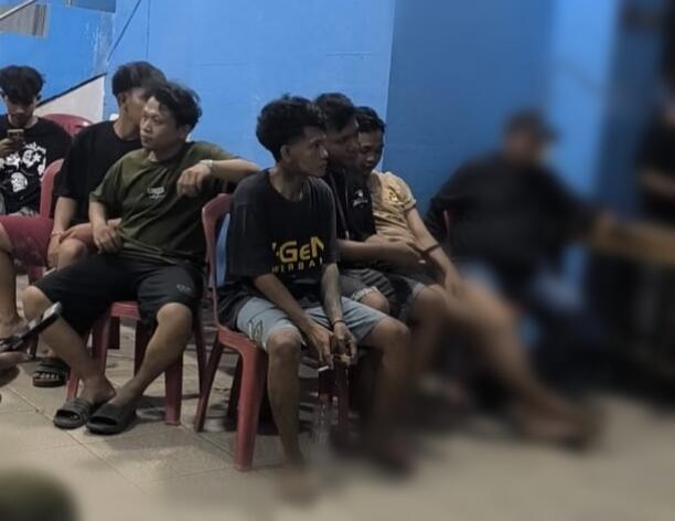 Cekcok Berujung Brutal! Pria di Koja Dikeroyok Sekelompok Orang