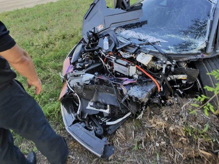 Kenapa Bisa Begini ? Dua Lamborghini Hancur dalam Kecelakaan