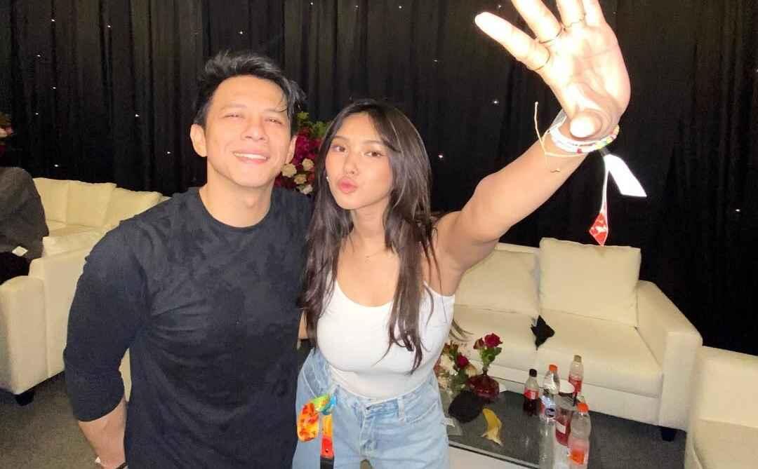 Fakta Shakira Jasmine, Mojang Bandung Multitalenta