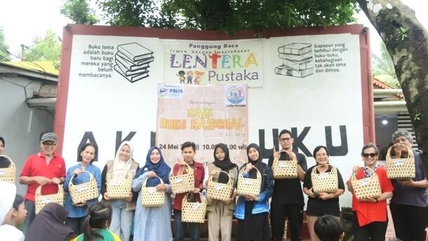 PNM Peduli Peringati Hari Buku Nasional Bersama 106 Pembaca Aktif TBM Lentera Pustaka