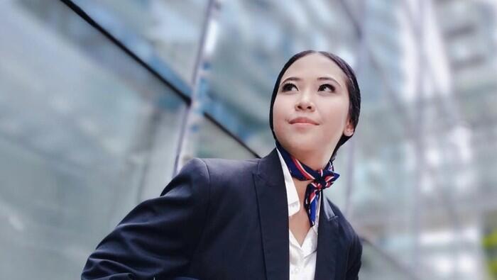 Captain Tania Widjaya, Bukan Pilot Perempuan Biasa 