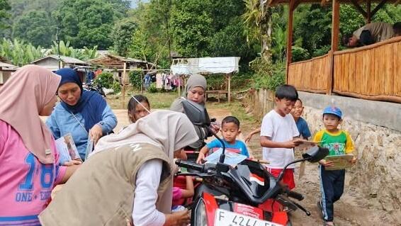 MOBAKE TBM Lentera Pustaka Layani 120 Anak Pembaca di 4 Kampung di Bogor 