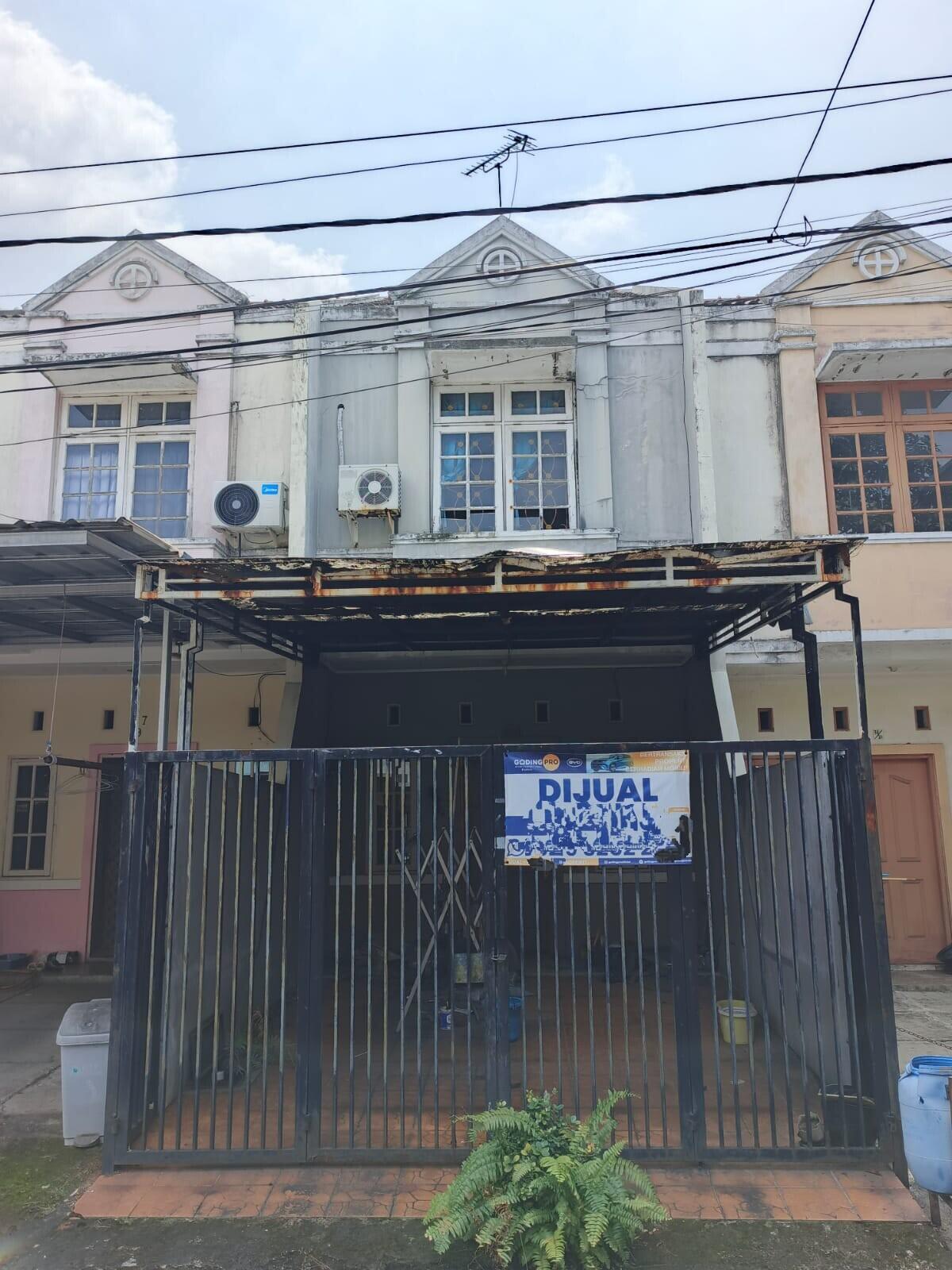 Dijual rumah di tamgerang kota