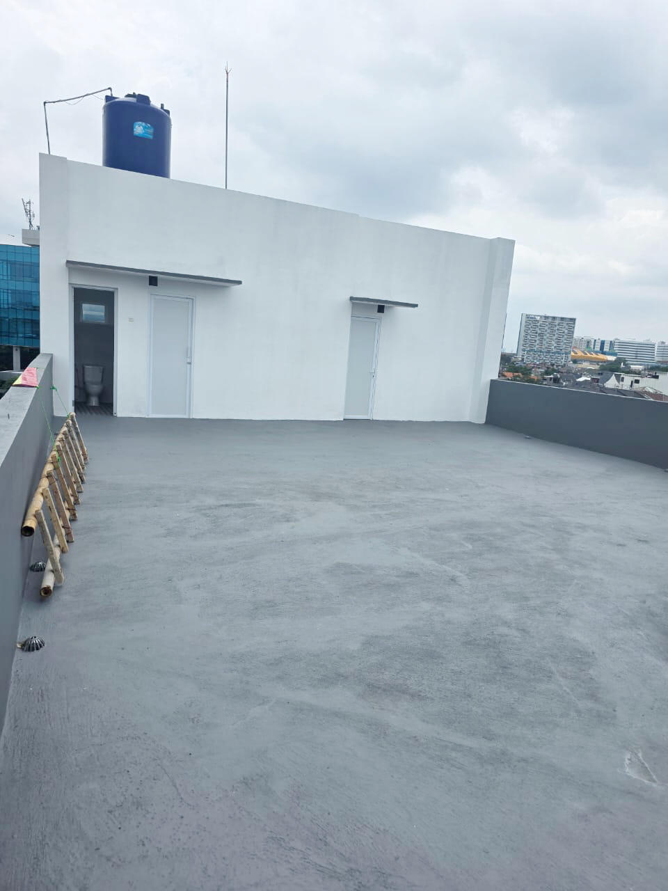 Dijual Gedung Komersial Baru Siap Pakai di Cipinang Cempedak Jatinegara