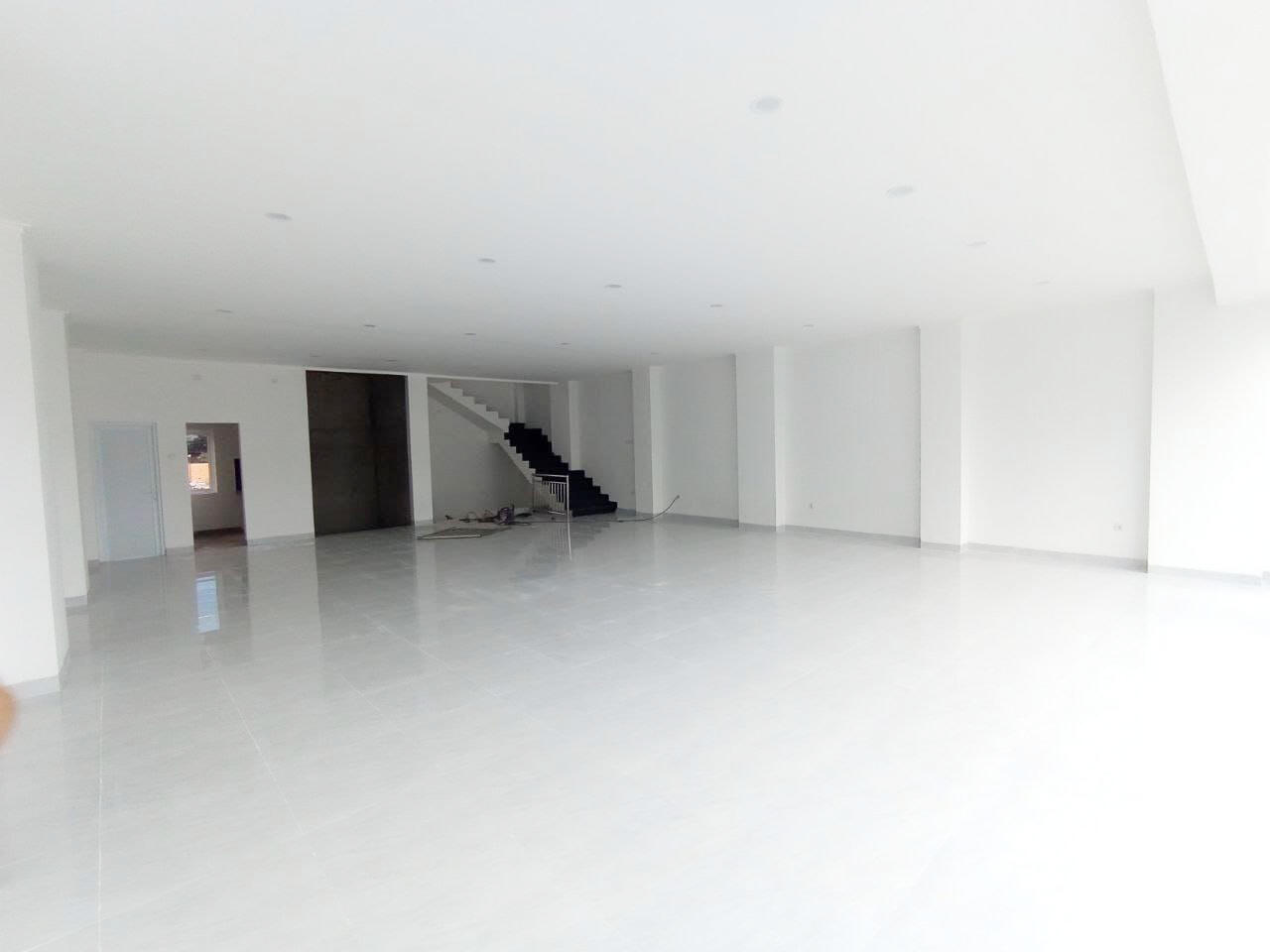 Dijual Gedung Komersial Baru Siap Pakai di Cipinang Cempedak Jatinegara