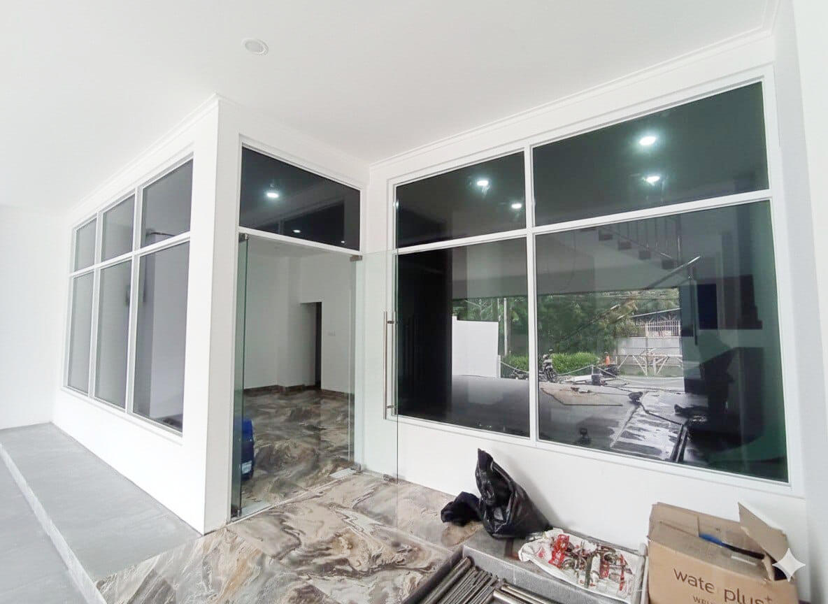 Dijual Gedung Komersial Baru Siap Pakai di Cipinang Cempedak Jatinegara