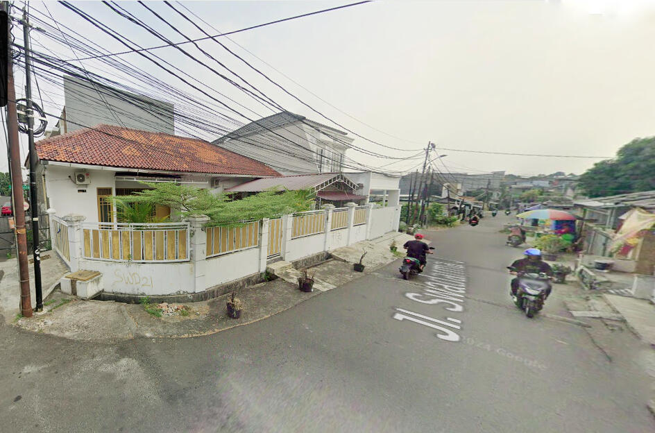 Rumah Disewakan Dekat Kebayoran Park Mall, ITC Cipulir, Universitas Budi Luhur