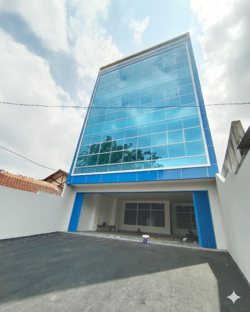 Dijual Gedung Komersial Baru Siap Pakai di Cipinang Cempedak Jatinegara