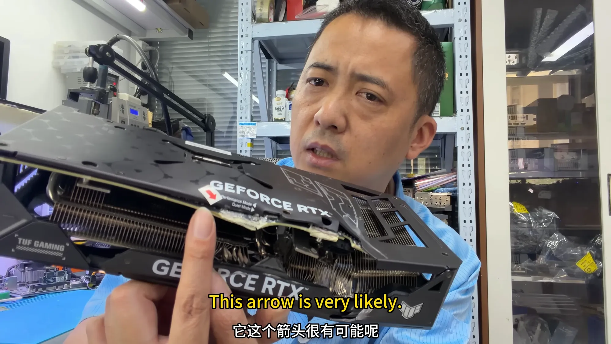Akibat berantem, RTX 4070 SUPER ini hancur dipukul pacar pakai palu!