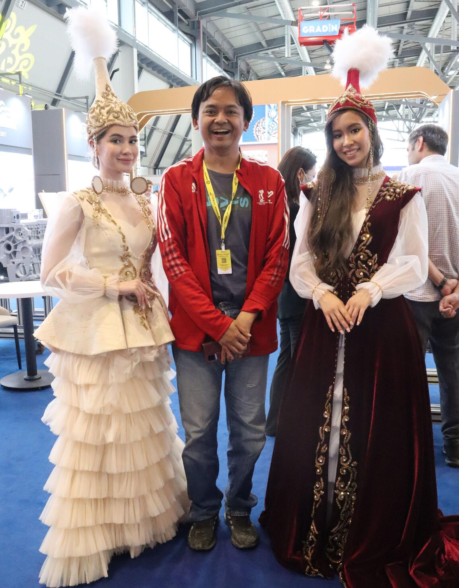 ARYA PRADANA BUDIARTO MEDIA OFFICER AND LOGISTICS INNOPROM 2026 RUSSIA