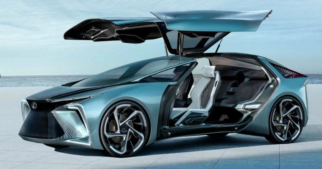 AR dan Lexus Perwujudan Teknologi Mobil Impian  di Masa 