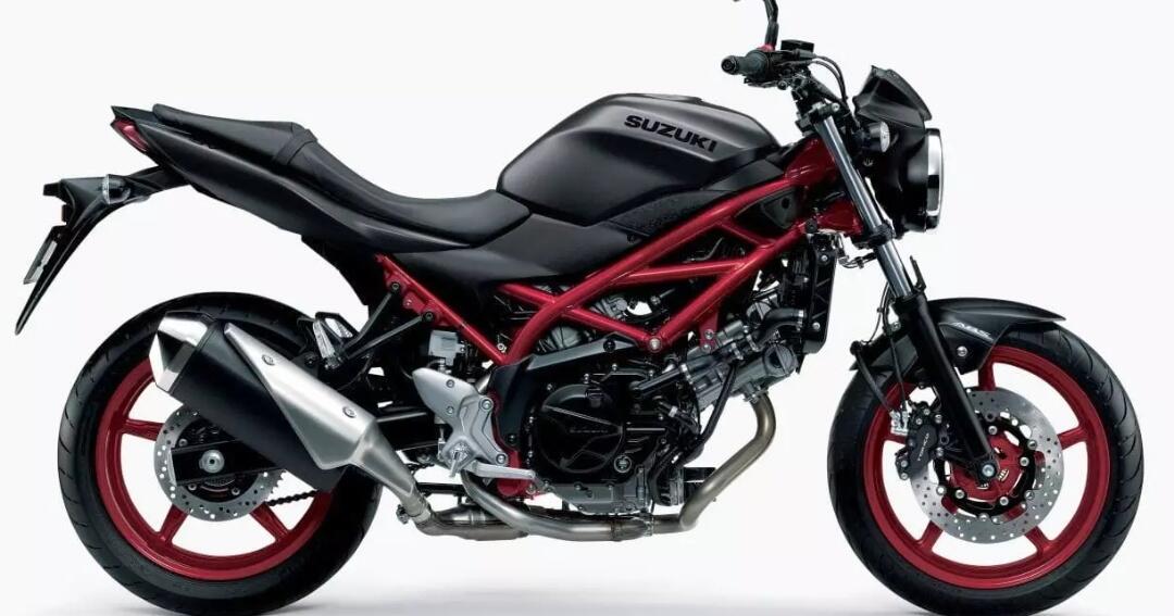 Belum Banyak Orang Yang Tahu Suzuki Punya Motor Naked V Twin Seharga Jutaan Kaskus