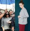 'Fashion Item' Seperti yang Dikenakan Nagita Slavina Ini Punya Harga yang Terjangkau