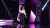 Penampilan Marion Jola Dalam Balutan Busana Monokrom di Panggung Indonesian Idol