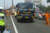 Truk Terguling di Tol Semanggi