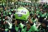 Diabaikan Nadiem, Pengendara Gojek Ancam Demo Besar-besaran