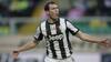 Stephan Lichtsteiner Undur Diri dari Juventus