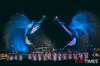 9 Potret Cantiknya Crane Dance Singapura, Mendadak Jadi Spot Romantis