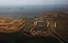 932 Bangunan di Pulau C dan D Disegel