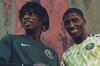 9 Inspirasi Style Jersey Bola Buat Cowok, Biar Tampil Keren Waktu Nobar!