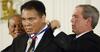 Donald Trump Ingin Ampuni Muhammad Ali yang Sudah Divonis Bebas