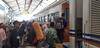 H-5 Lebaran, Tiket Tambahan Ludes Terjual di Stasiun Gubeng Surabaya