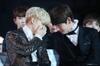 Seumuran, 11 Potret Kedekatan V & Jimin BTS Sejak Debut Hingga Kini