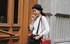 10 Gaya Outerwear ala Aghnia Punjabi, Bikin Makin Stylish Berhijab!