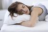 Ini 6 Manfaat Kesehatan Tidur Tanpa Bantal yang Layak Banget Dicoba