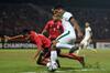 5 Foto Antrean Suporter U-16 Berburu Tiket, Luar Biasa