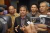 Pengacara Roy Suryo: Surat Kemenpora Dikirim via Whatsapp, Pantas Gak?