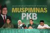 Sandiaga Lelang Kaus dari Erick Thohir untuk Korban Gempa Lombok