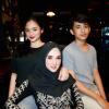Temukan Kebahagiaan, 8 Artis Ini Langgeng di Pernikahan Keduanya
