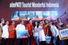 6 Potret Kecantikan Pantai Pulau Merah, Harus Dikunjungi!