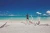 4 Pantai Kece di Pulau Masalembu Madura Ini Bikin Betah Liburan!