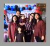 Super Mom! 10 Momen Manis Sushmita Sen Bersama Dua Putri Adopsinya