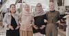 10 Ide Foto Kehamilan buat Perempuan Berhijab, Santun & Penuh Makna