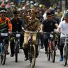 Ternyata Ini Alasan Jokowi Berpakaian ala Bung Tomo