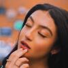 5 Warna Lipstik yang Bikin Cewek Kulit Sawo Matang Makin Eksotis
