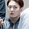 Manis Banget, Diam-diam 6 Idol KPop Ini Pelihara Kucing Lho