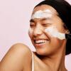 8 Alasan Kenapa Kamu Butuh Skincare Berbahan Niacinamide