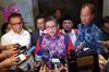 Perbincangan Jokowi Saat Menyopiri Megawati dan JK