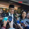 Groundbreaking Stadion BMW untuk Persija, Anies Diserbu Jakmania
