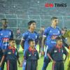 10 Potret Hamka Hamzah Kapten Arema FC Best Player Piala Presiden 2019