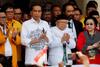 Jokowi Menang Telak di TPS Keluarganya, Prabowo Hanya 8 Suara