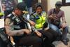 Personel Pengamanan PPK Polres Salatiga Diberi Multivitamin